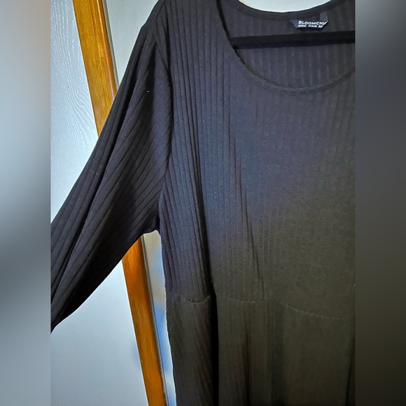 BLOOMCHIC Size 22-24 Ribbed Long Sleeve Dress - Picture 3 of 3
